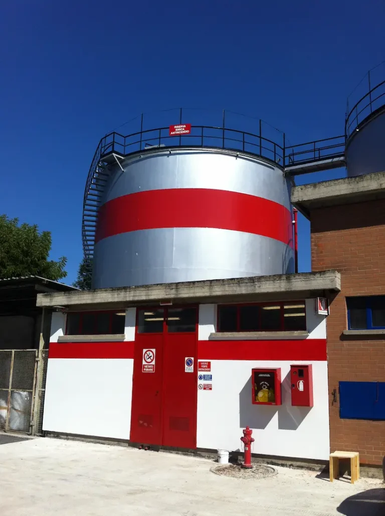 Locale di pressurizzazione impianto antincendio e serbatoio